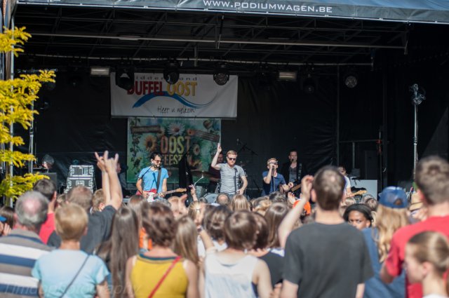 oostfeestenduffel128.jpg